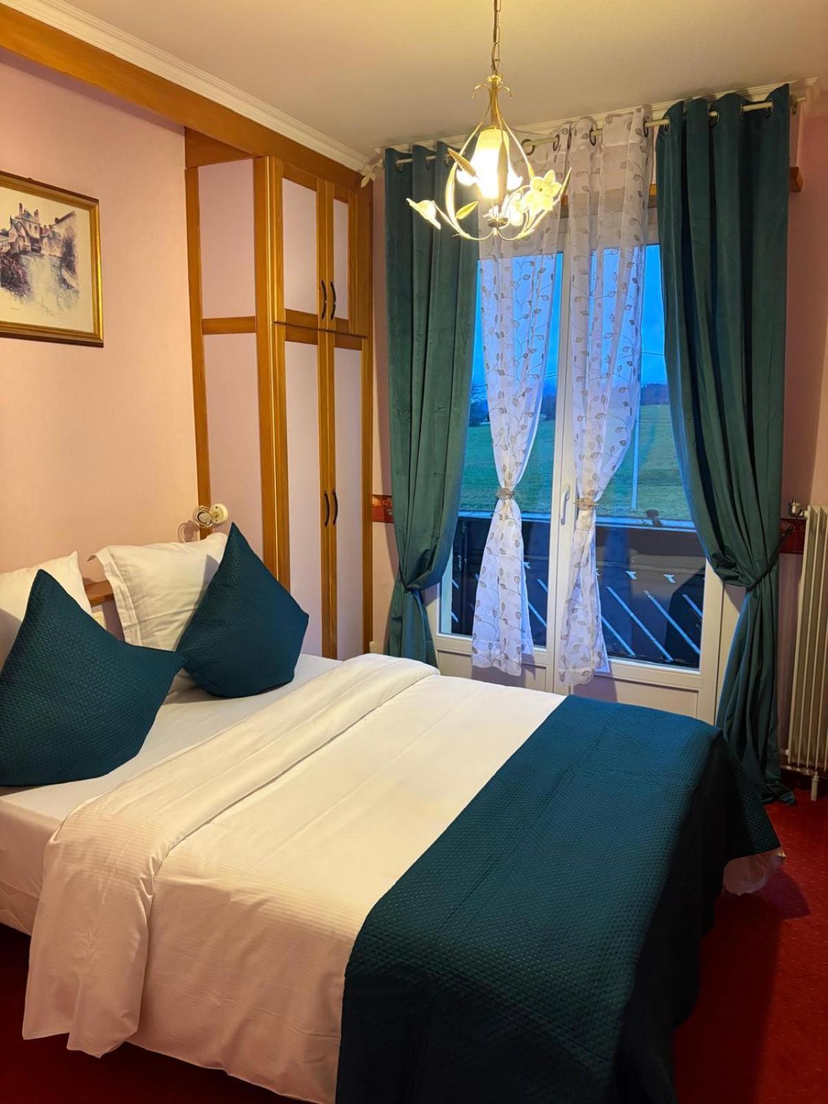 Hotel L'Oree Des Roches Saales Zewnętrze zdjęcie