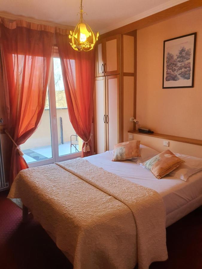 Hotel L'Oree Des Roches Saales Zewnętrze zdjęcie